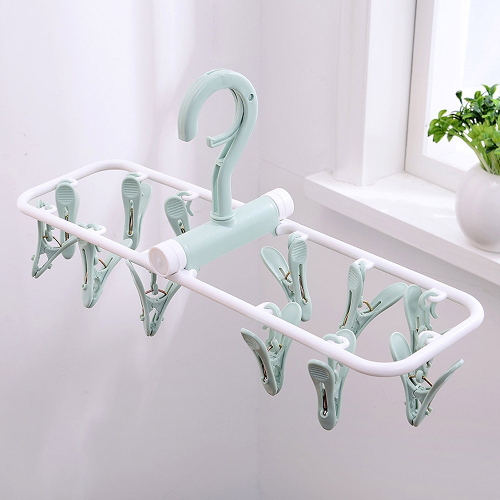 Plastic Hangers Twelve Clips