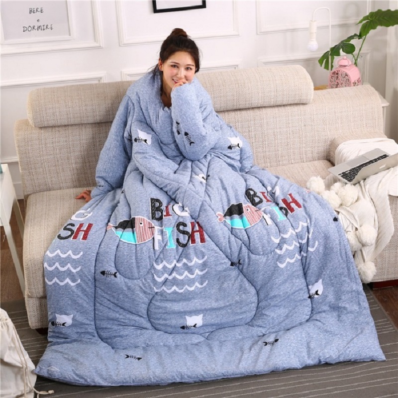 Sleeves Blanket Lazy Quilt Comforter