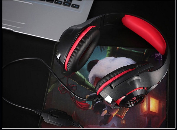 Gaming Headset With Microphone