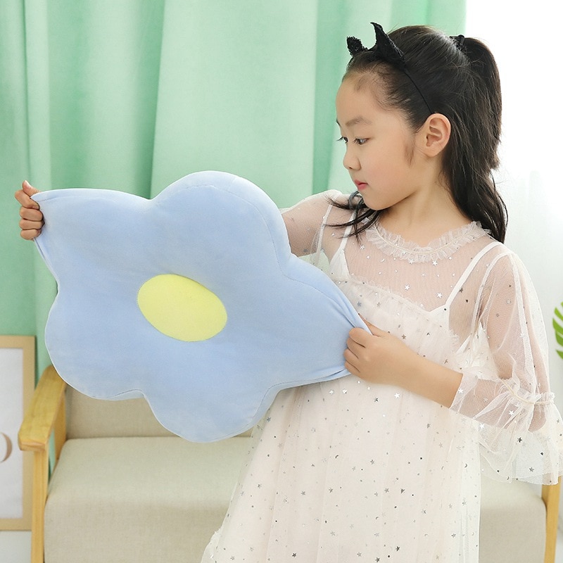 Soft Flower Shaped Pillow Cushion