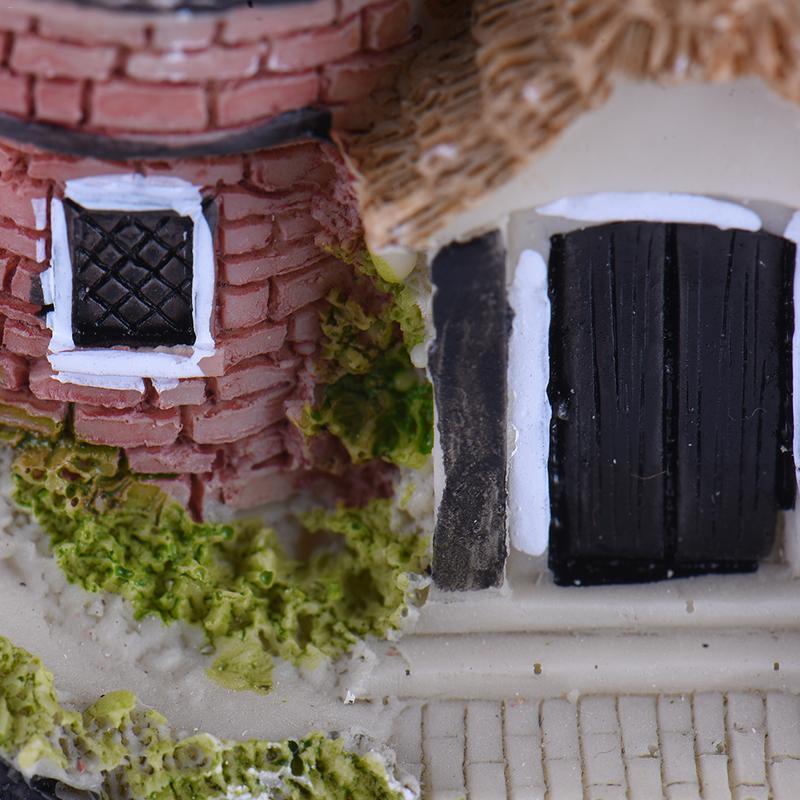 Mini Garden House Resin Ornament