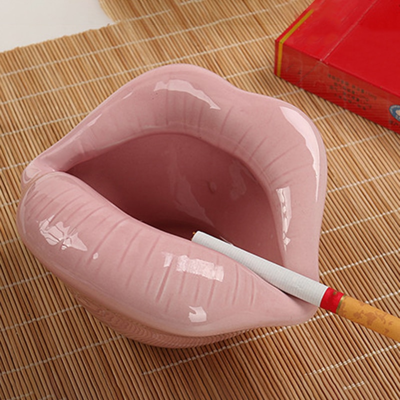 Ceramic Ashtray Cartoon Lips Design