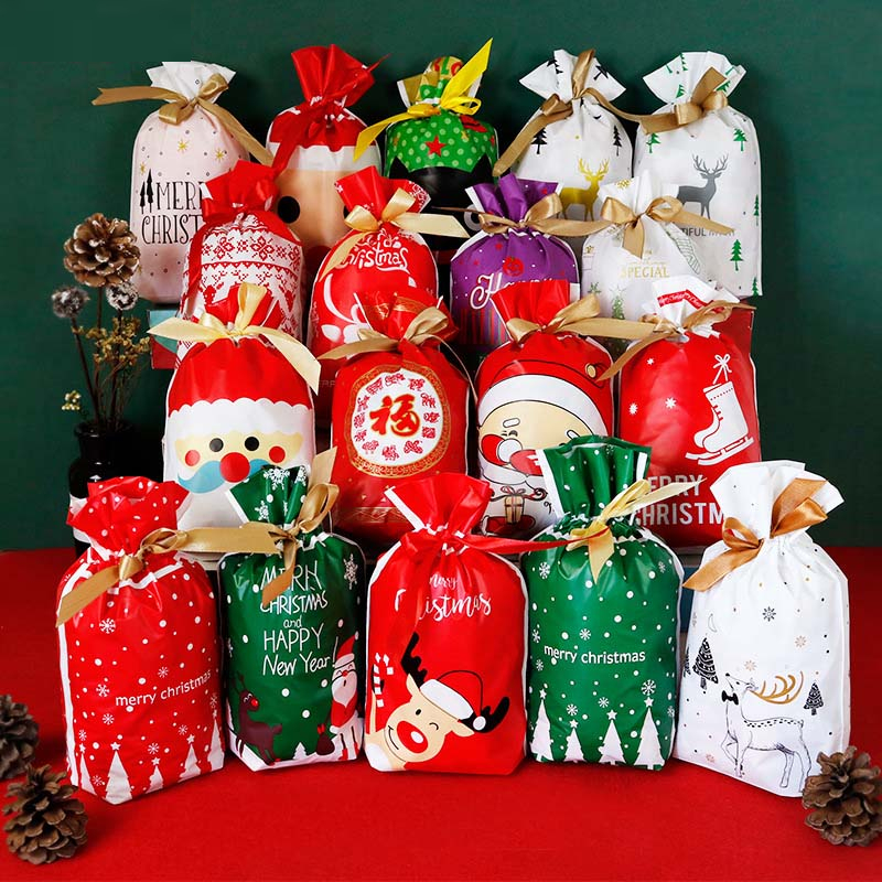 Christmas Goodie Bags with Ribbon