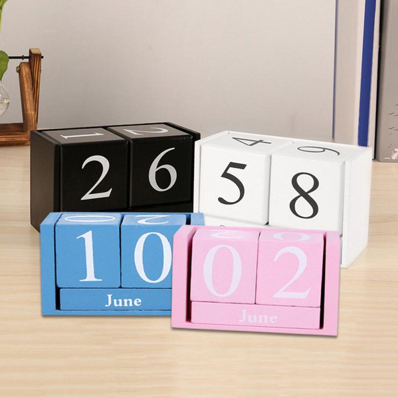 Wooden Calendar Desk Decoration